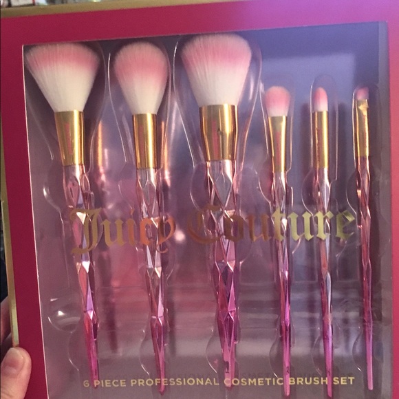 Juicy Couture 6 piece professional brush set - Picture 2 of 3